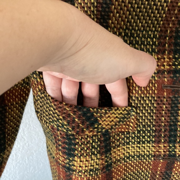 Vintage 1990’s Wool Blend Oversized Tartan Blazer & Skirt Size S - Picture 5 of 15